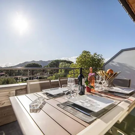 4* Piscine Et A Pied Porto-Vecchio (Corsica)