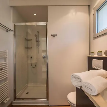 4* Piscine Et A Pied Apartment