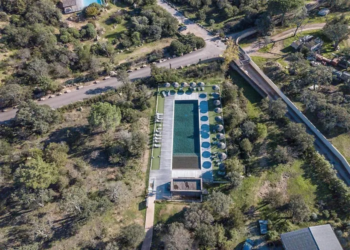 4* Piscine Et A Pied Апартаменти *