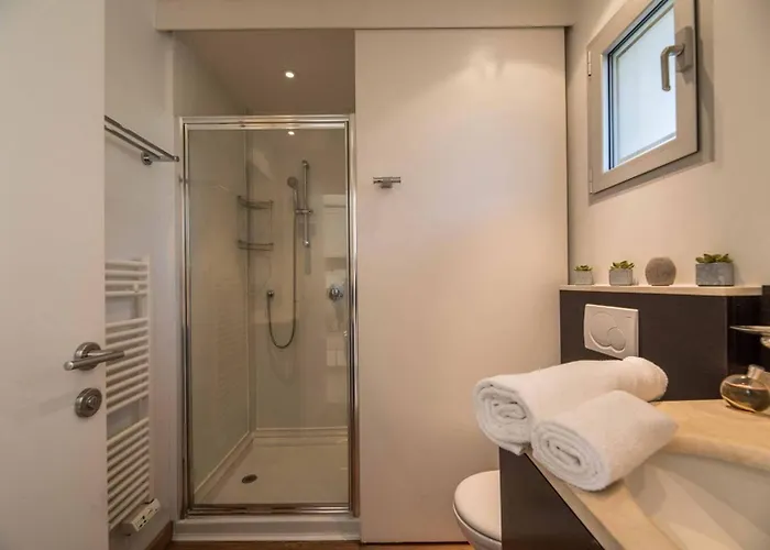 4* Piscine Et A Pied Apartamento